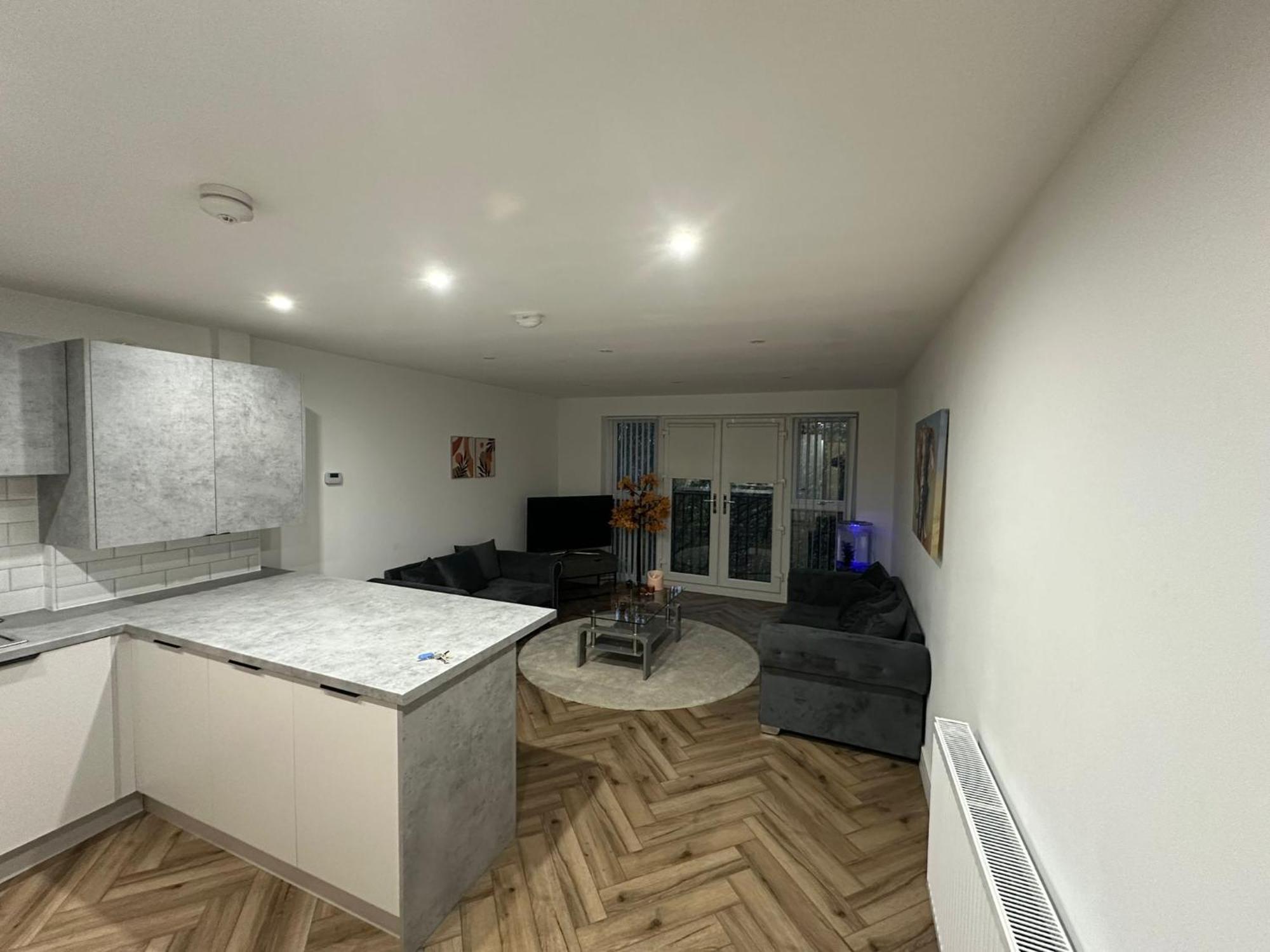 Brand New Modern Luxurious Apartment Near The City Бірмінгем Екстер'єр фото