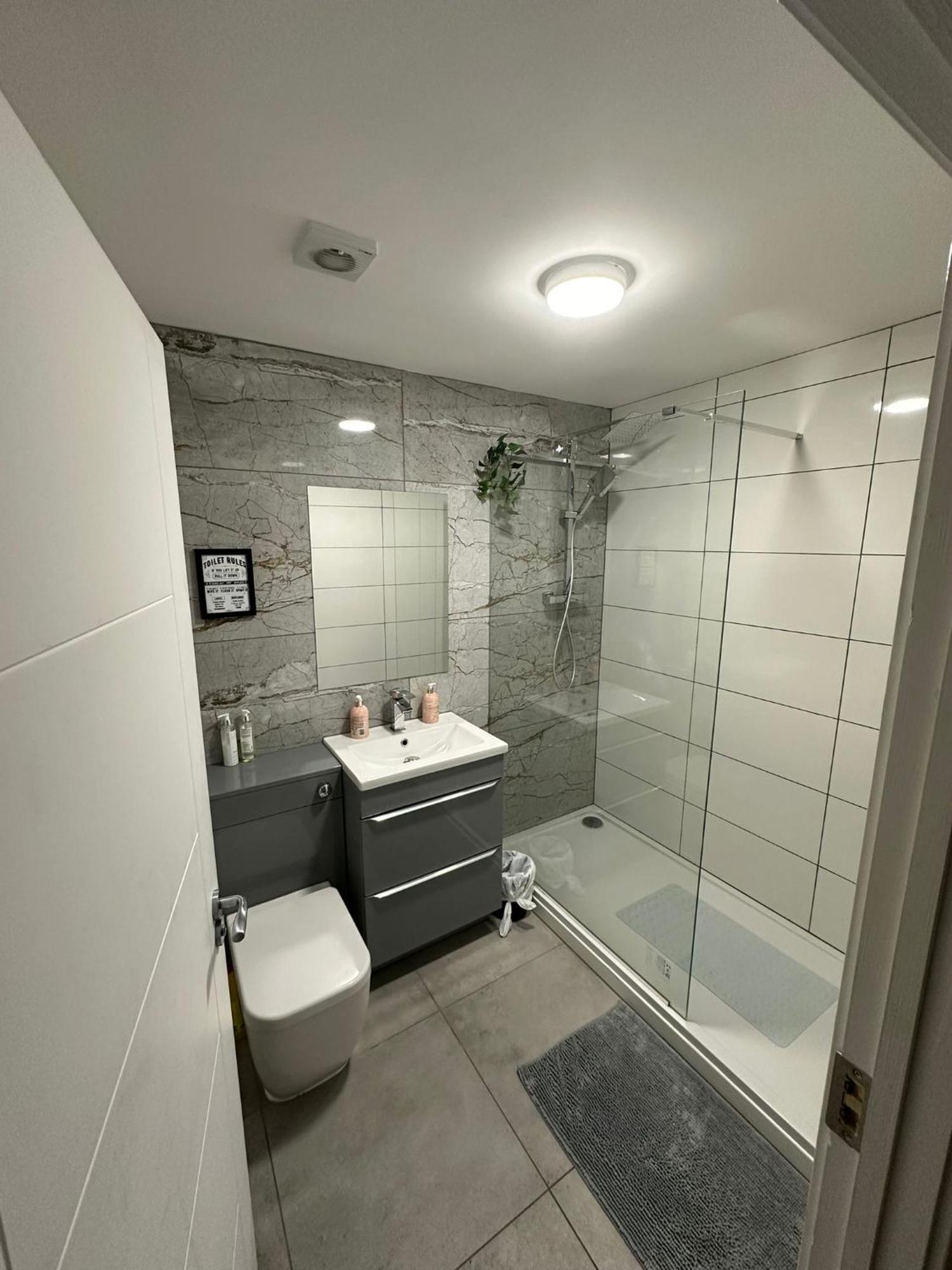 Brand New Modern Luxurious Apartment Near The City Бірмінгем Екстер'єр фото
